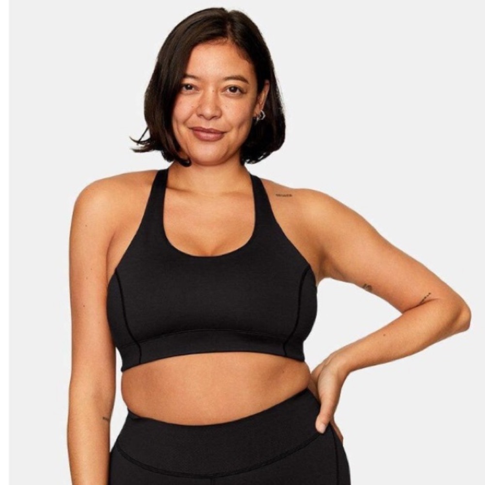 Outdoor Voices Doing Things Bra in Black (S)